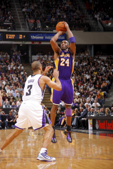 财务约束并 财务约束并